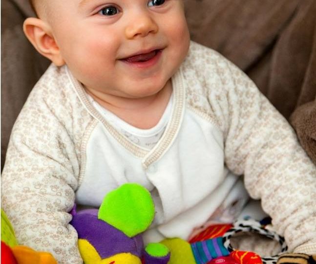 INFANT FORMULA 4 months baby